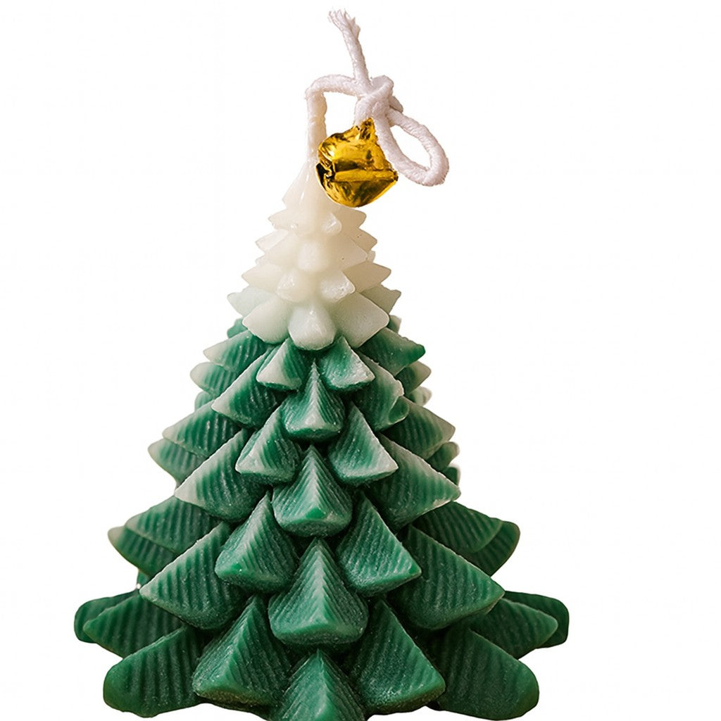 Lumanare Parfumata de Craciun, Flippy, Model Brad de Craciun, din Ceara de Soia, Cadou Creativ Handmade de Craciun, 8 x 7 x 7 cm, Verde