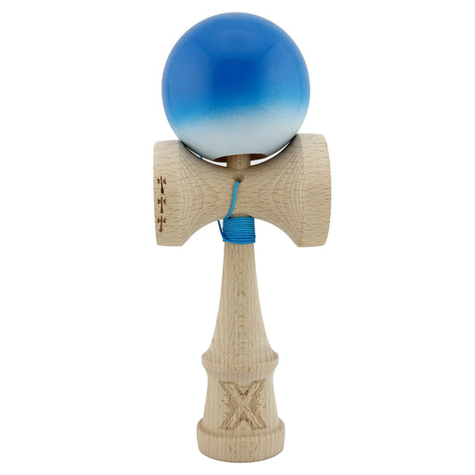 Kendama X Originala, Profesionala, Flippy, Big Cups V2, Super Sticky cu Cupe Mari, din lemn 18 cm, Rulment Metalic cu Ata 55 cm, Albastru/Alb