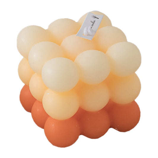 Lumanare Parfumata, Flippy, din Ceara De Soia, Model Cub, Gradient in 3 Culori Pale, 6x6x6 cm, Aroma de Portocale, Orange